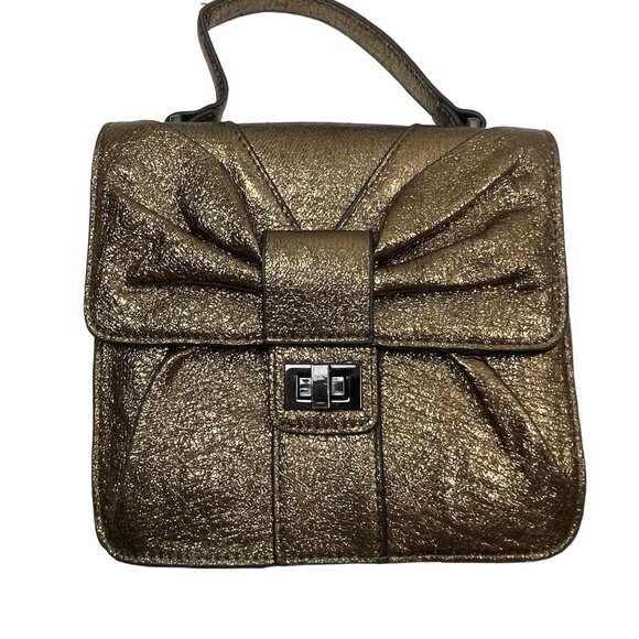 Betsey Johnson Gold Purse Metallic Gold Crossbody Bag With Bow Accent Square Sha - Picture 1 of 11